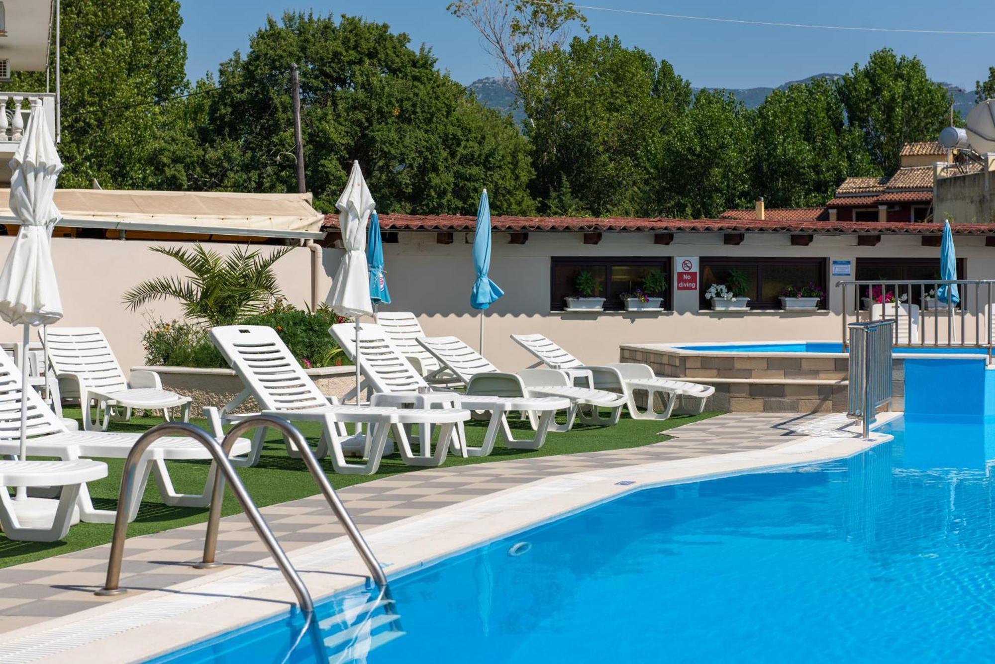 Aphrodite Beach Hotel Corfu ロダ エクステリア 写真